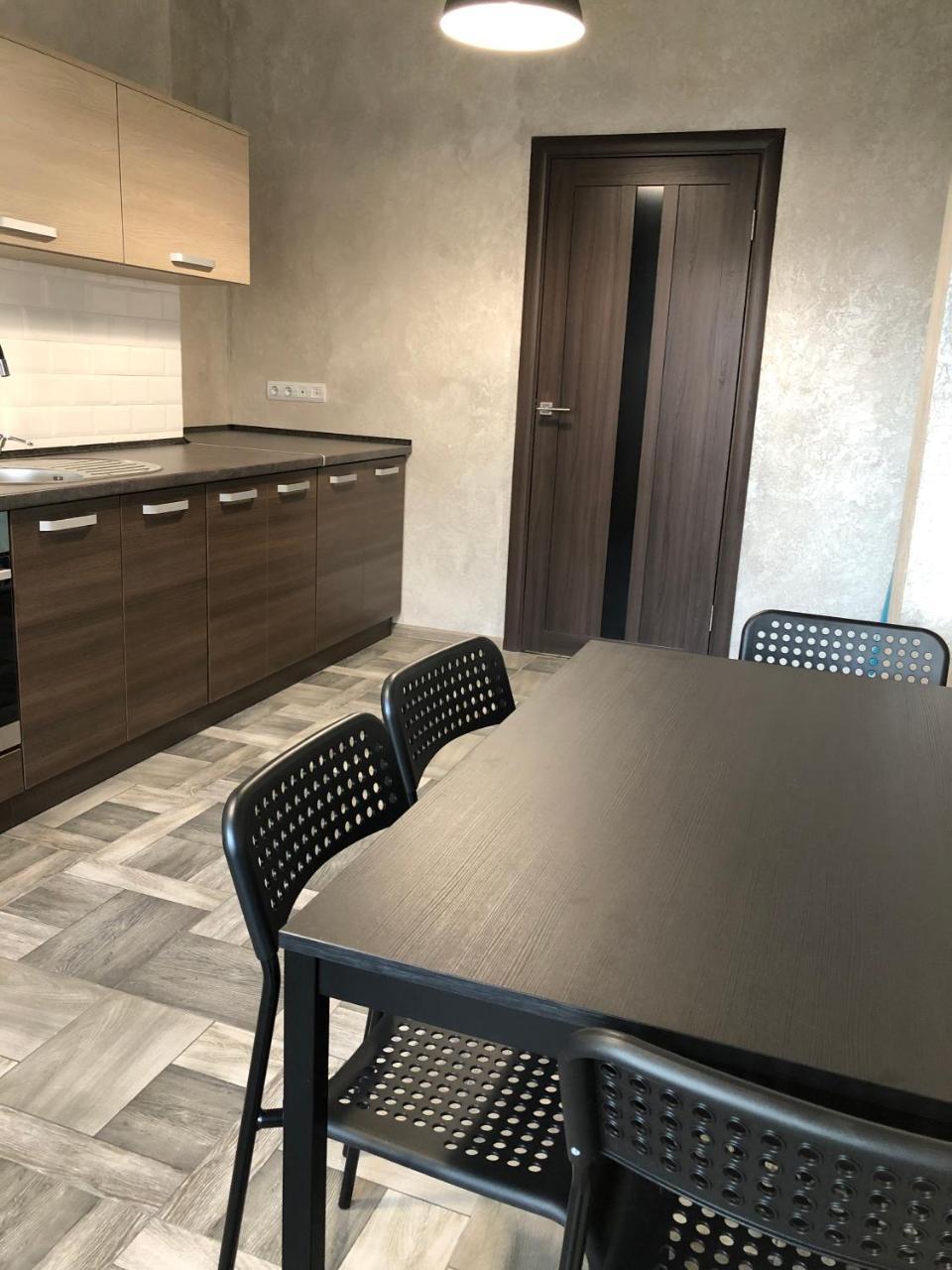Lux Apart Torfyana Lviv Kültér fotó