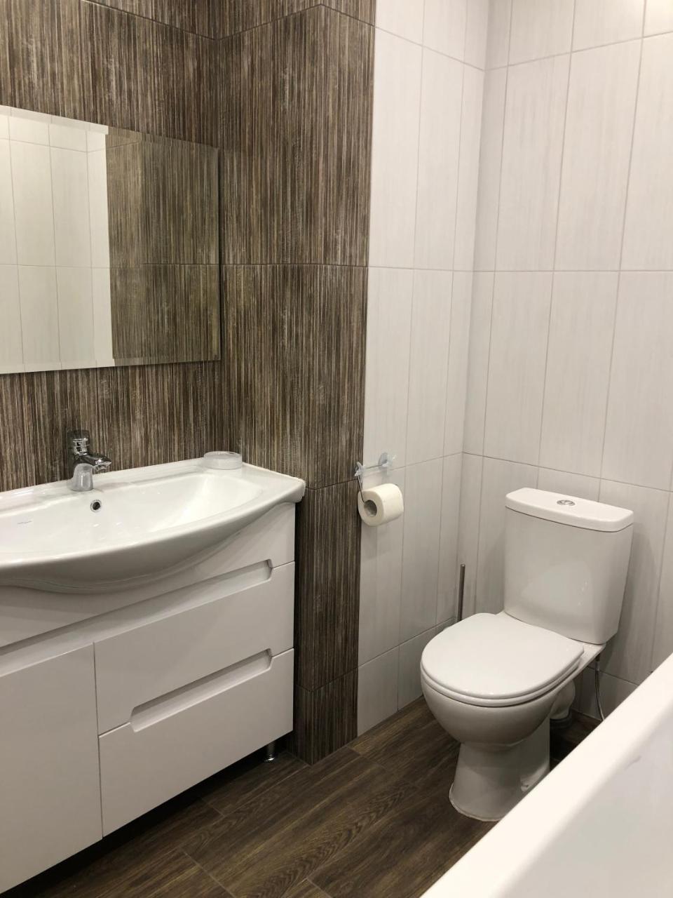 Lux Apart Torfyana Lviv Kültér fotó